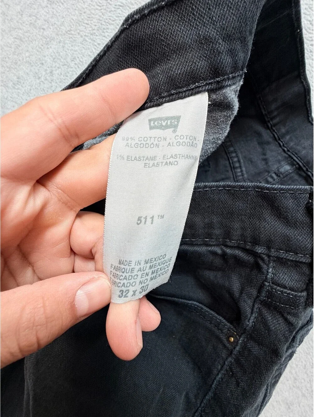 Levis experience modern